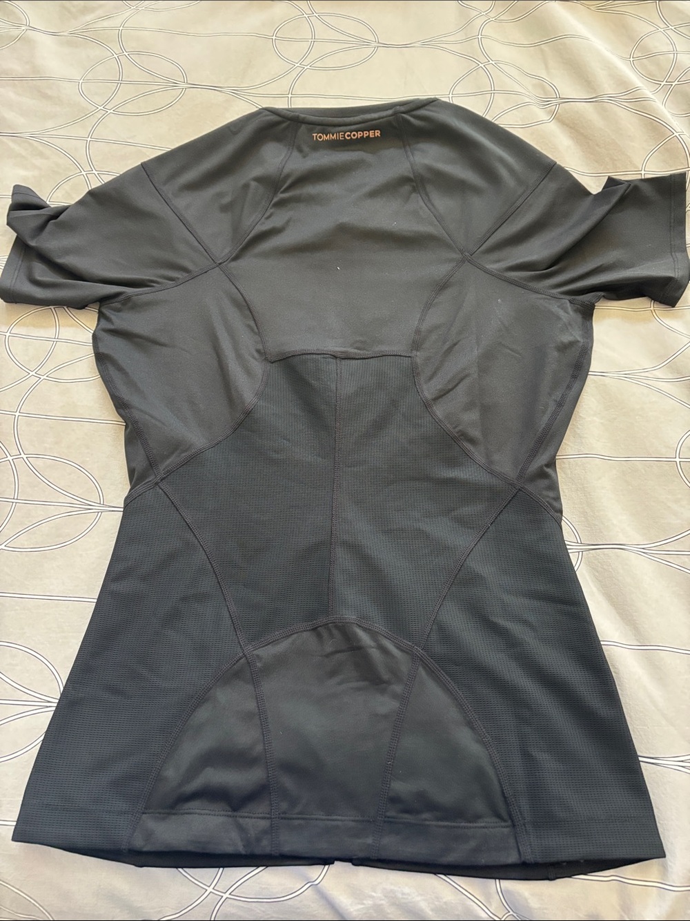 Women’s Black Short Sleeve Zip-Front Active Tee - Picture 3 of 4